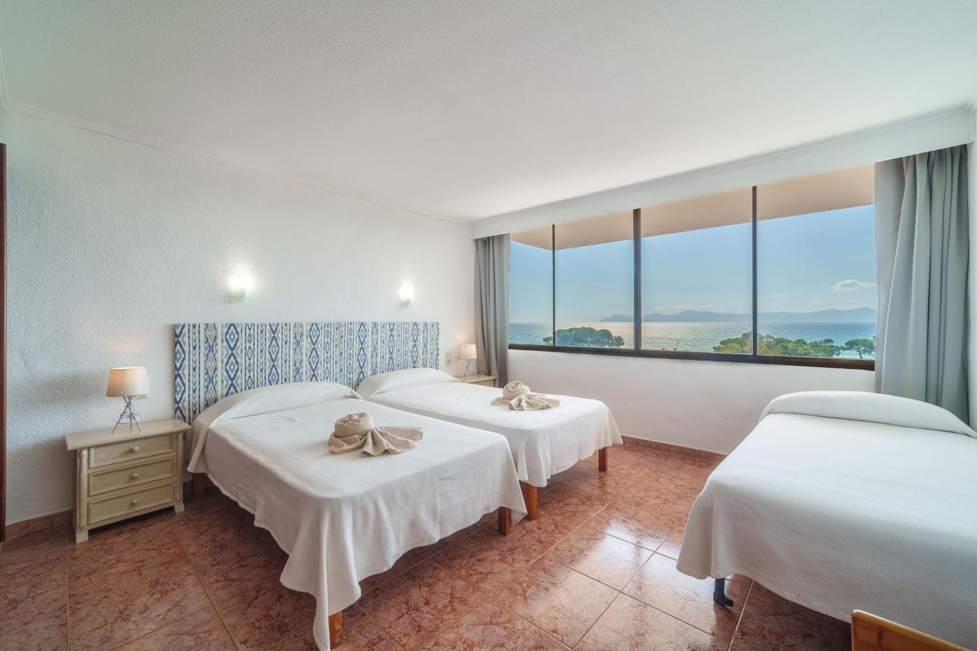 Apartment The Shell Ii, Beach Views And Pool อัลกูเดีย ภายนอก รูปภาพ