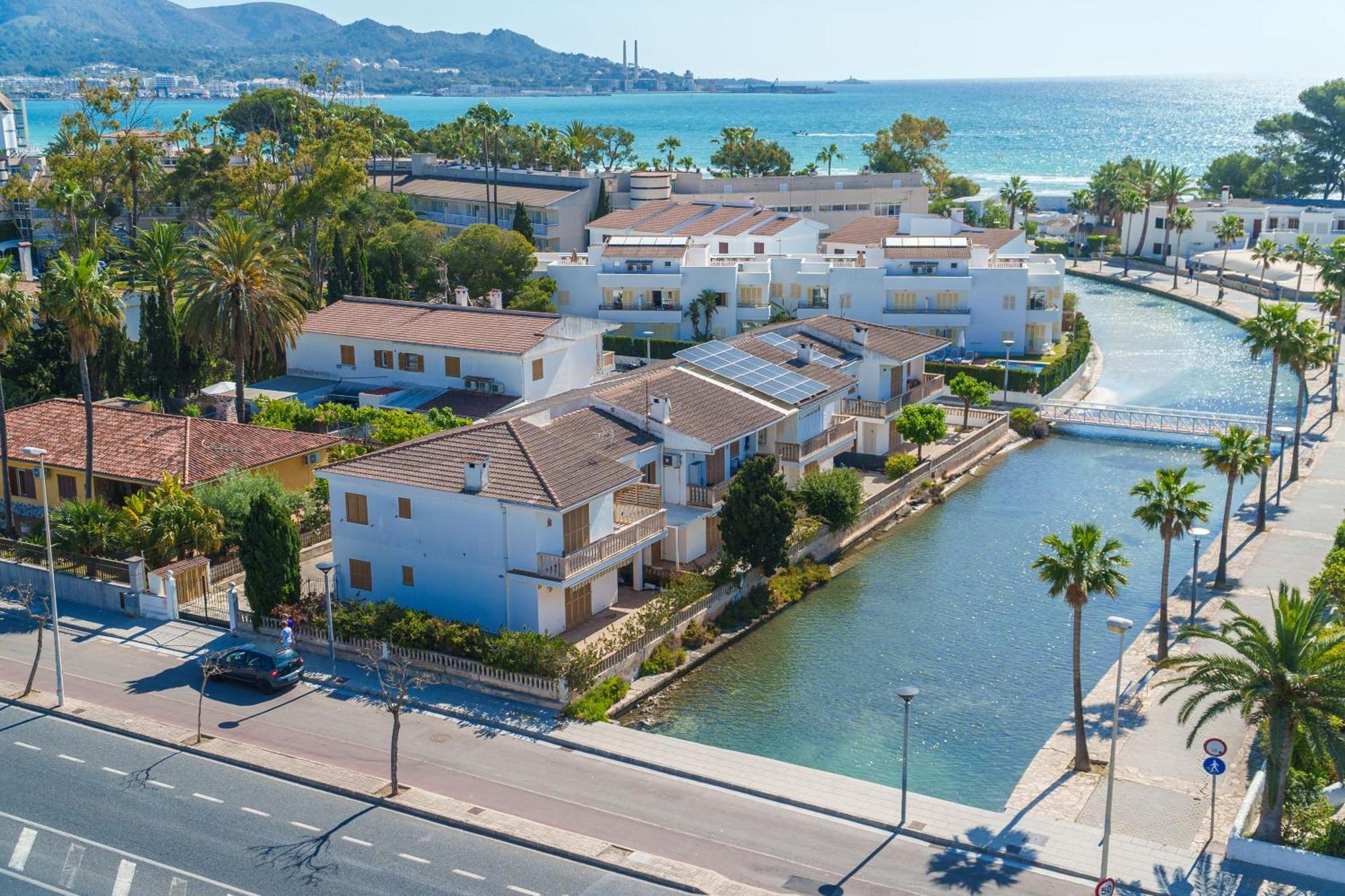 Apartment The Shell Ii, Beach Views And Pool อัลกูเดีย ภายนอก รูปภาพ